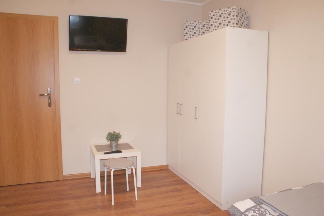 Apartamenty Na Debcu Познан Екстериор снимка