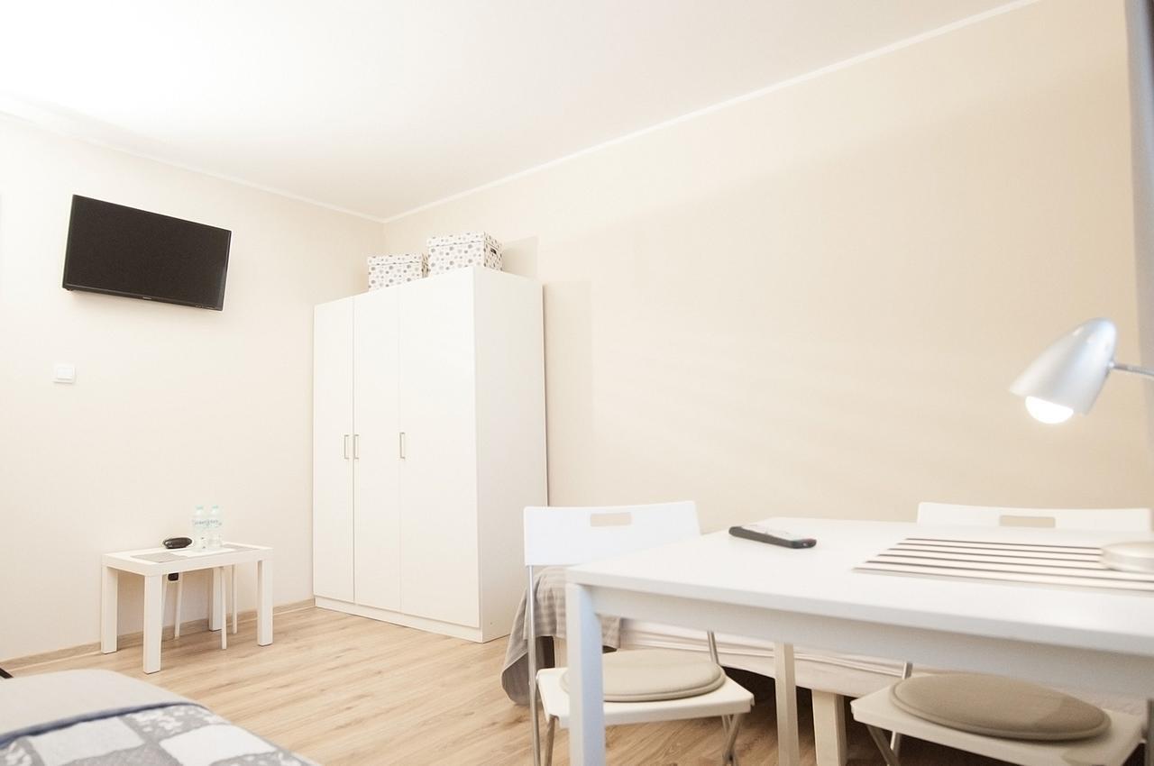 Apartamenty Na Debcu Познан Екстериор снимка